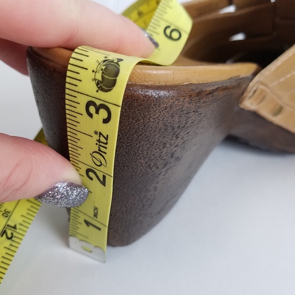 Naturalizer Camel Woven Leather Clogs Size 8.5 - Picture 7 of 8